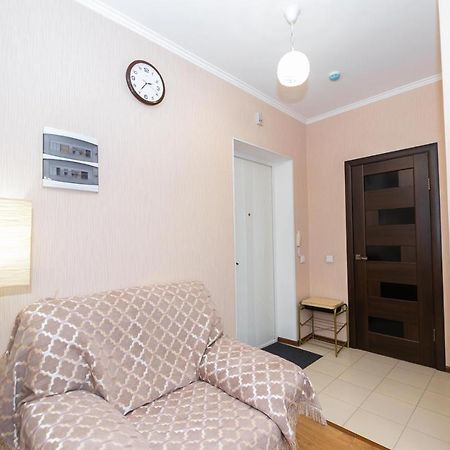 В Promenade Expo квартира с романтическим видом Астана Экстерьер фото